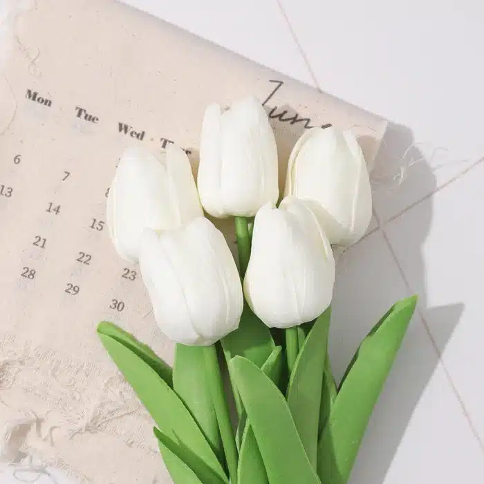 Tulipe artificielle blanche 2