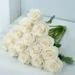 Rose artificielle blanche 1