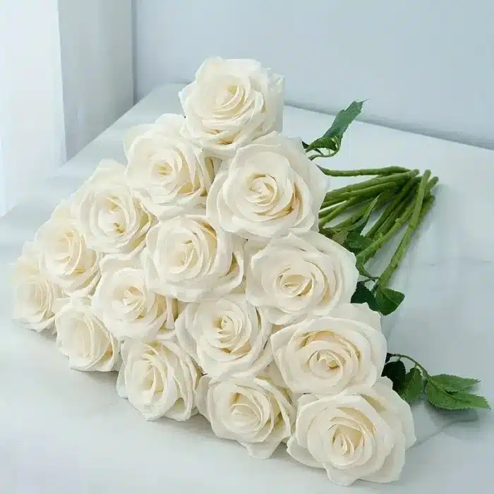 Rose artificielle blanche 1
