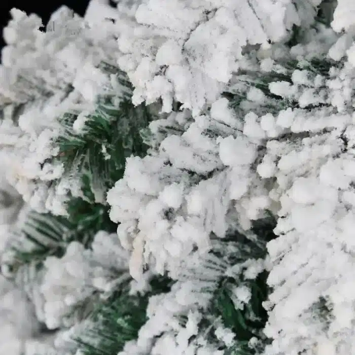 Sapin artificiel enneigé 210 cm 4