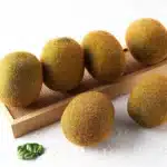 6 pièces, modèles de Fruits Kiwi artificiels, faux Fruits de Simulation, décoration de fête de plateau de fruits de Restaurant à domicile, accessoires de photographie 1